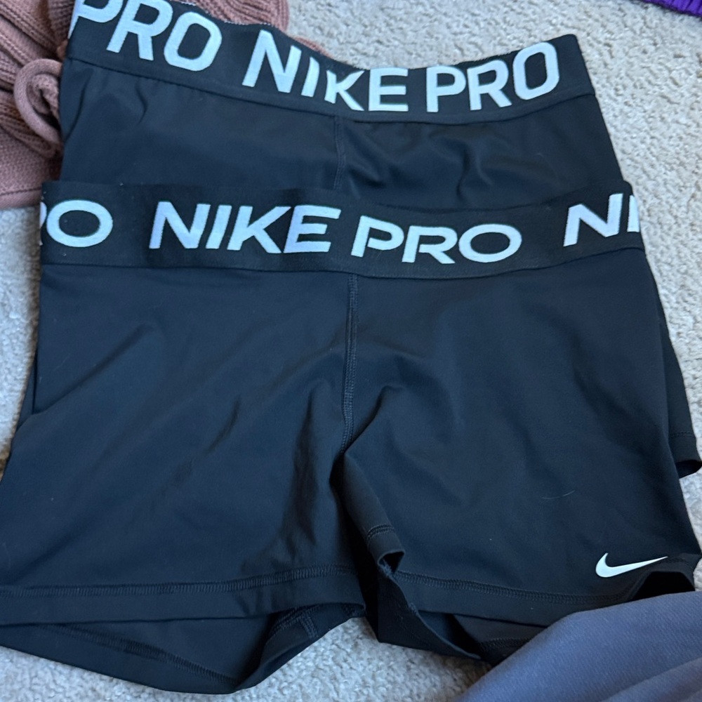 Nike Pro Women's Athletic Black Shorts